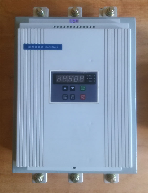 RDJR6軟啟動產(chǎn)品實(shí)圖 RDJR6軟啟動產(chǎn)品實(shí)圖