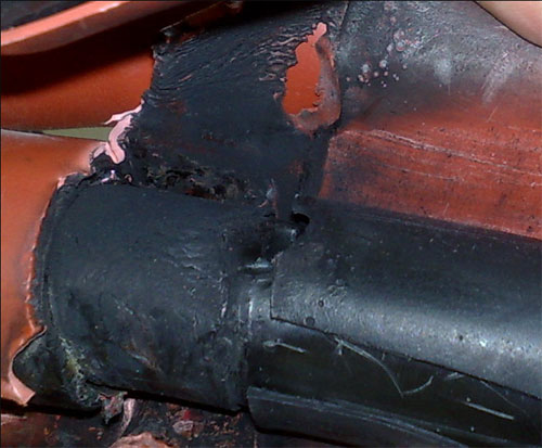 電纜終端頭事故電纜故障相解剖圖 電纜終端頭事故電纜故障相解剖圖